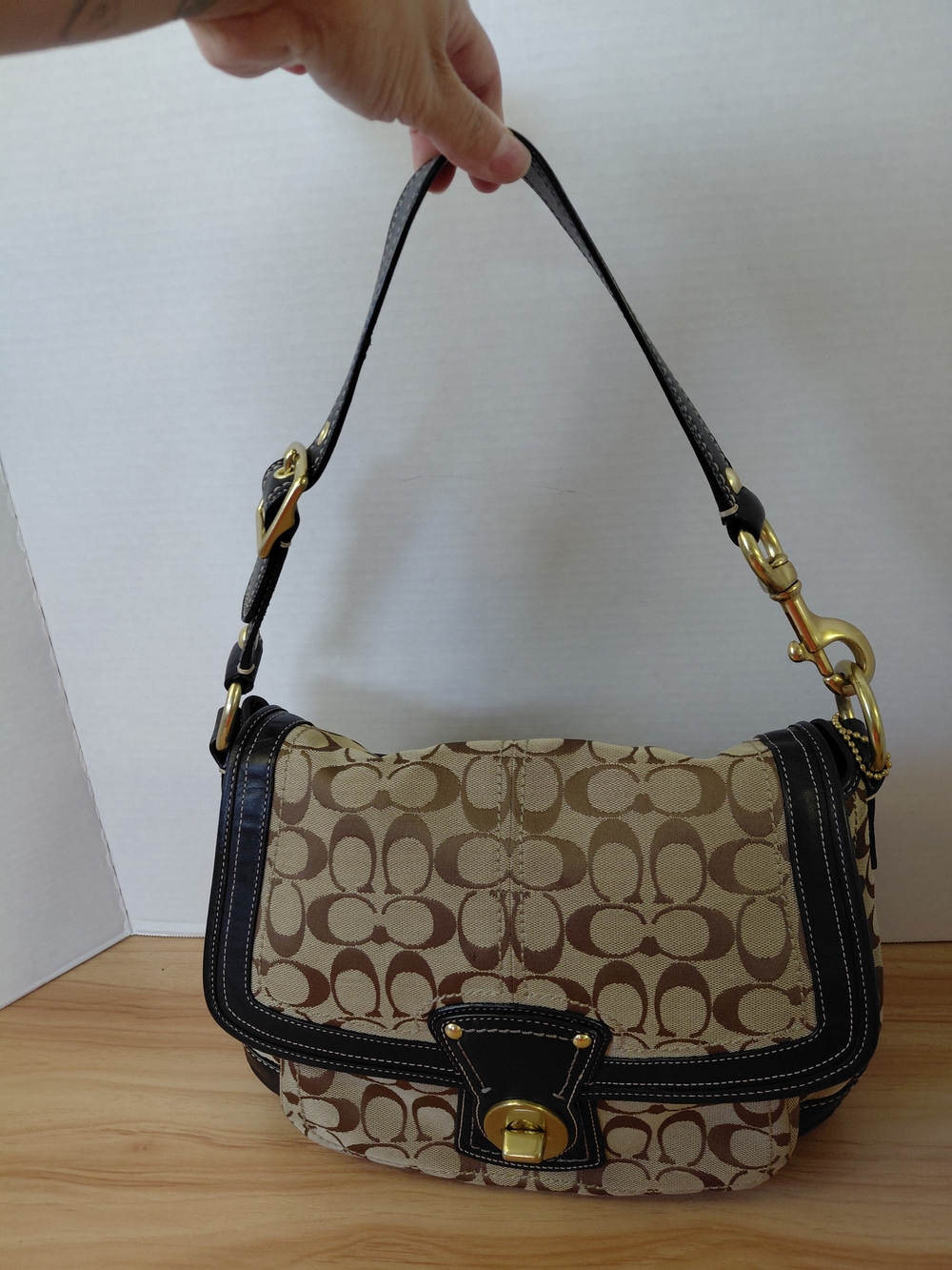 Coach Signature Canvas and Leather Shoulder Bag in Khaki/Black - Picture 5 of 17